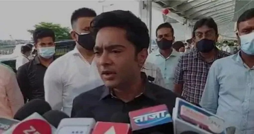 अभिषेक बनर्जी ED के सामने पेश, कहा- आरोप साबित हुए तो फांसी लगा लू्ंगा अभिषेक बनर्जी ED के सामने पेश, कहा- आरोप साबित हुए तो फांसी लगा लू्ंगा